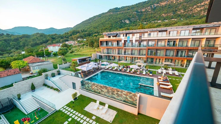 Royal Blue Resort & Residences